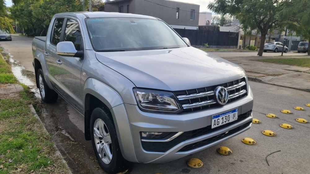 Volkswagen Amarok Highline Pack 4x4 Automática 180cv  — foto 3